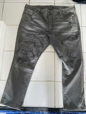 American Eagle Outfitters Men's Distressed Charcoal Jeans